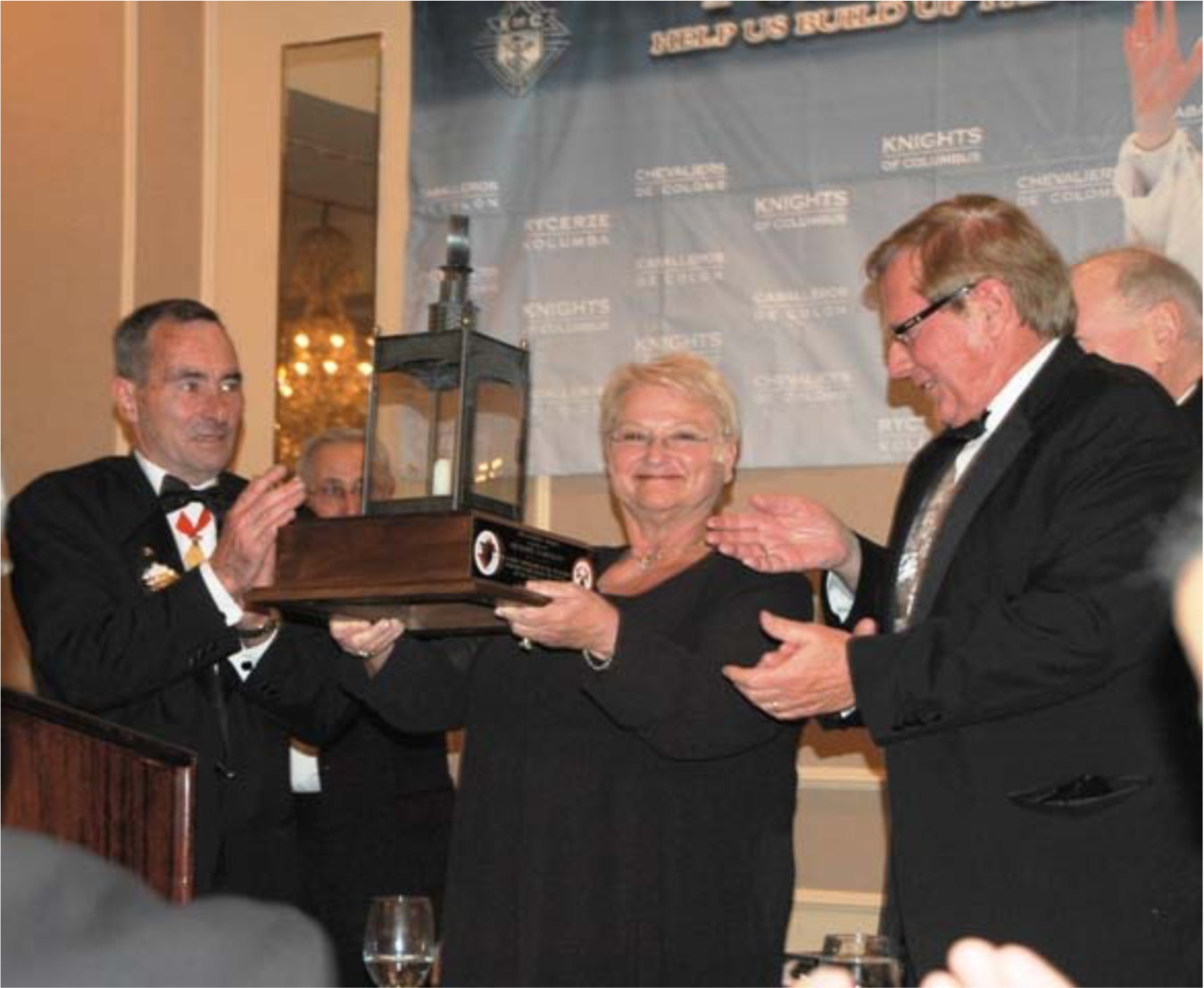 Geraldine Studelmann receiving the award